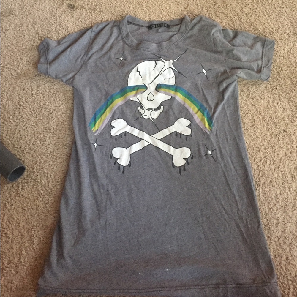 Skull shirt