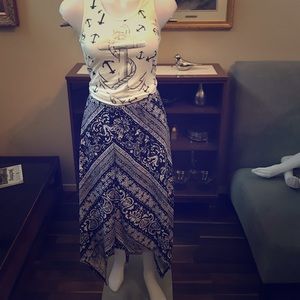 Faded glory black and white . Elastic Waist band