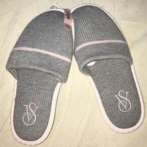 Victoria's Secret Gray & Pink Slippers