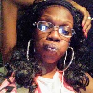 Meet your Posher, Ebonyso