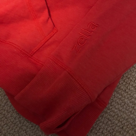 Zella pullover - Picture 2 of 4