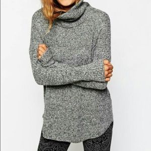 Chunky Abercrombie turtleneck sweater