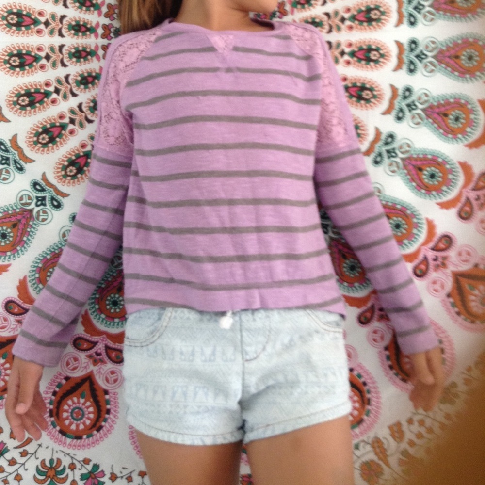 Girls long sleeved shirt