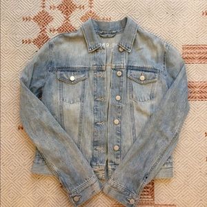 Gap Light Wash Denim Jacket