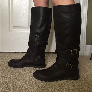 Dark brown boots