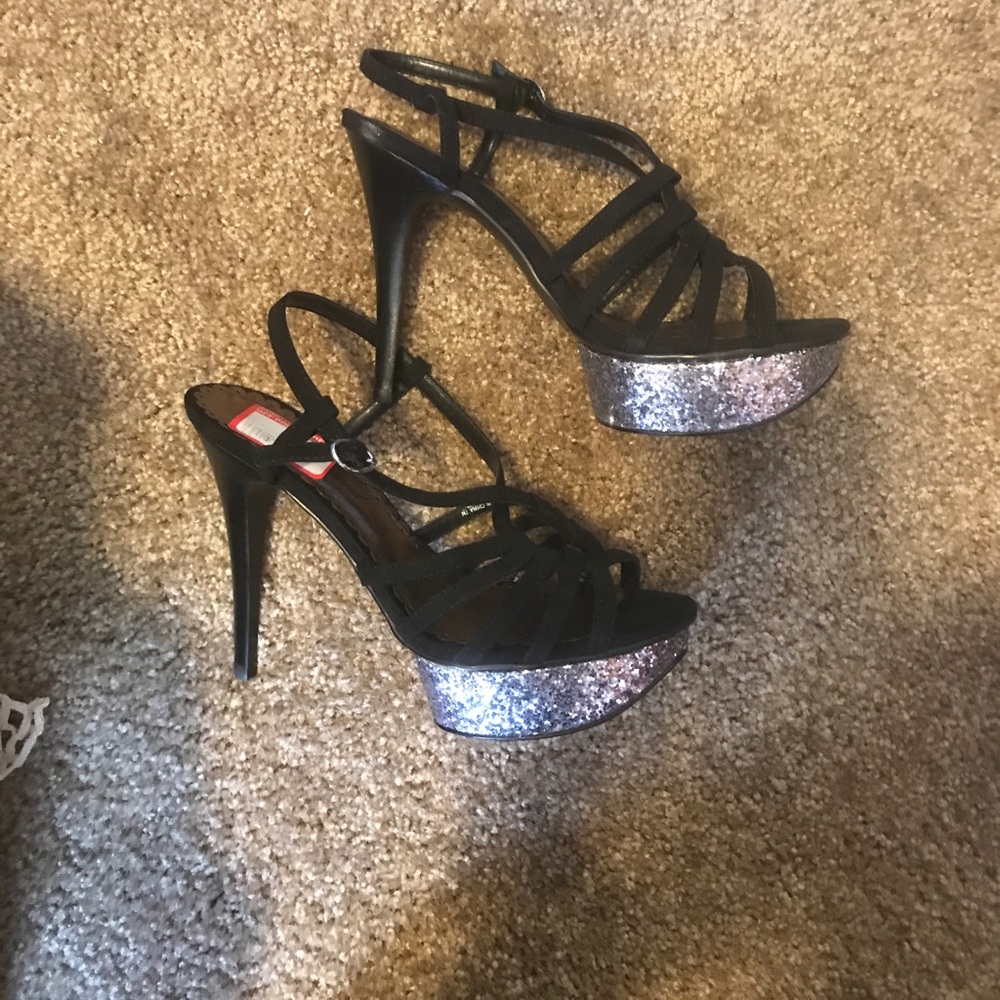 Sequin sexy pumps
