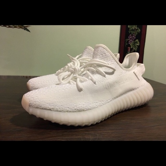 Adidas yeezy Boost 350 V2 Triple white main image 5