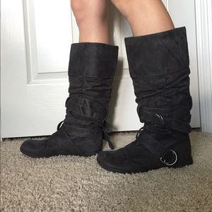 Gray winter boots