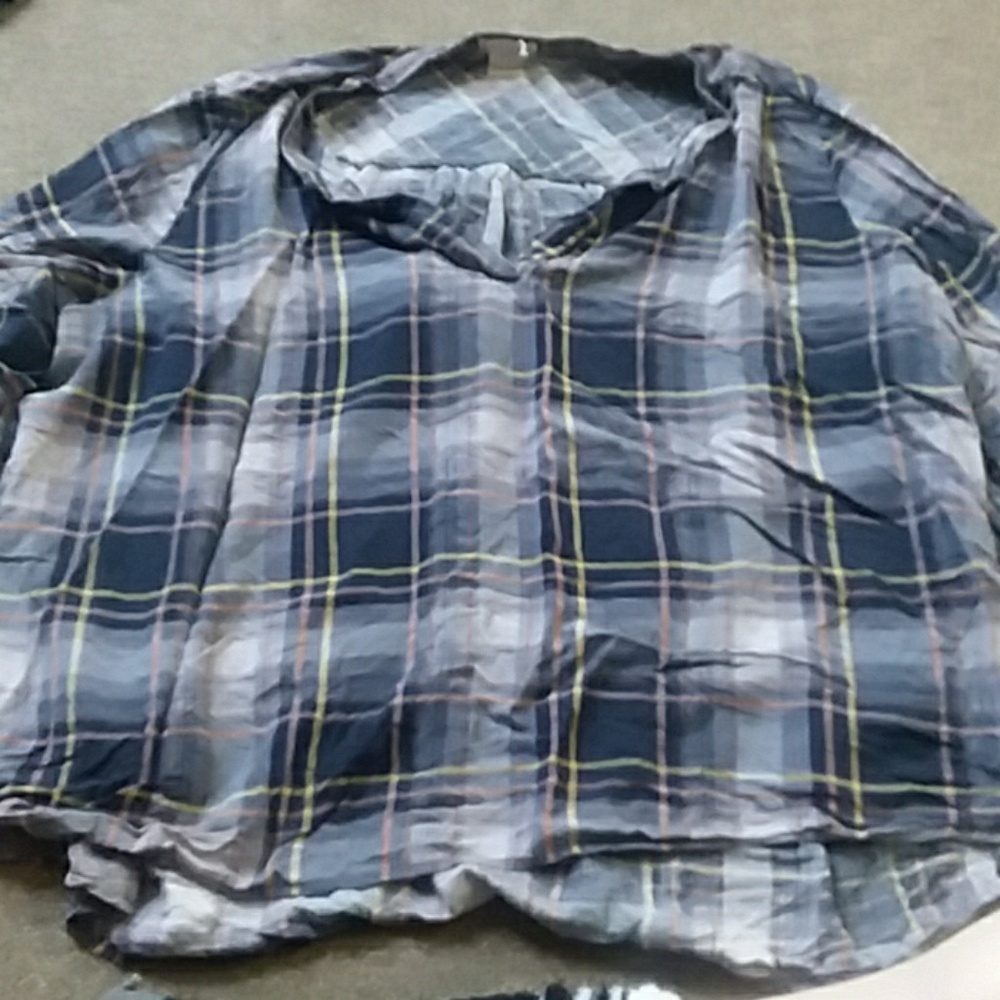 Cute Plaid Top