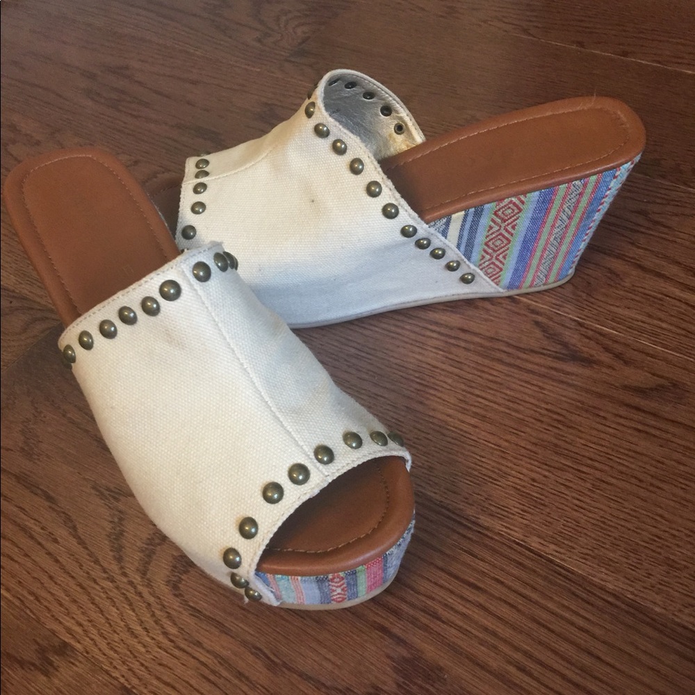 Woman wedges