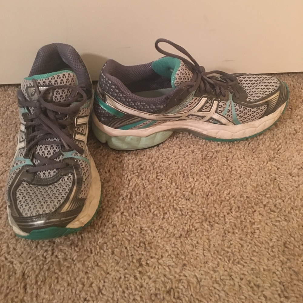 ASICS tennis shoes