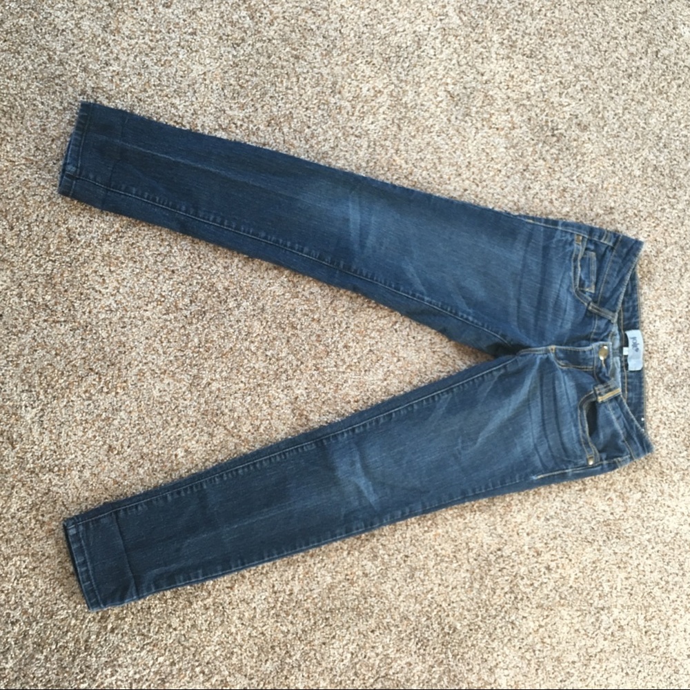 CLOSET CLEAN OUT👖 JOLT JEANS 👖