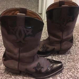 Cowboy boots