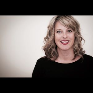 Meet your Posher, Ellen