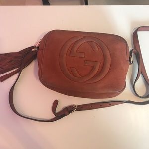 Gucci cross body * authentic