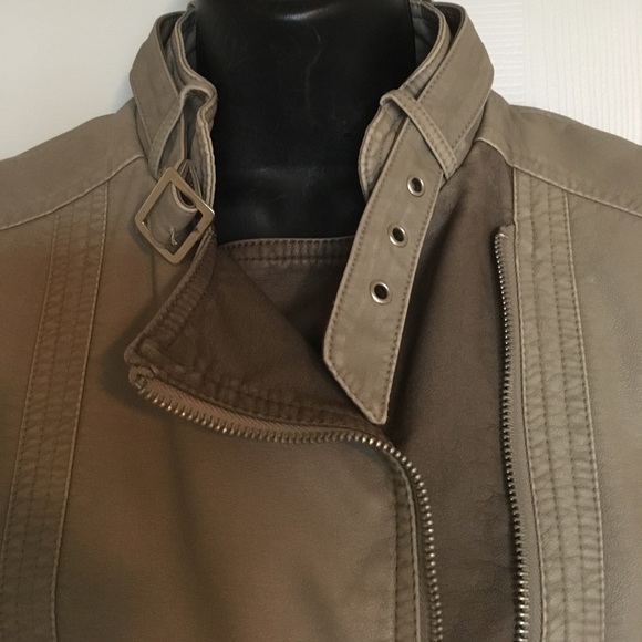 Moto Jacket - Picture 2 of 6