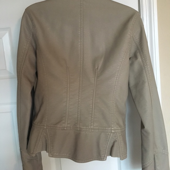 Moto Jacket - Picture 3 of 6