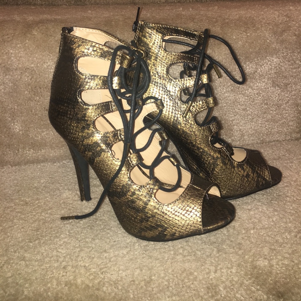 🛑 sold!!!!  Booties brand new