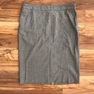 Old Navy Low Waist Stretch Skirt