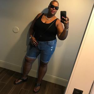 Meet your Posher, Renee