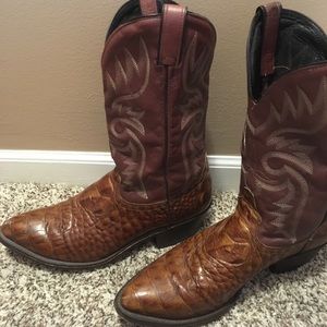 Men's cowboys boots