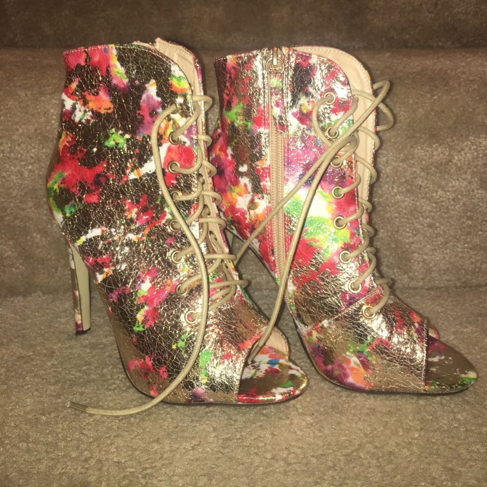 🛑 sold!!!!  Booties brand new