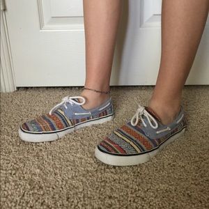 Multicolored slip-on
