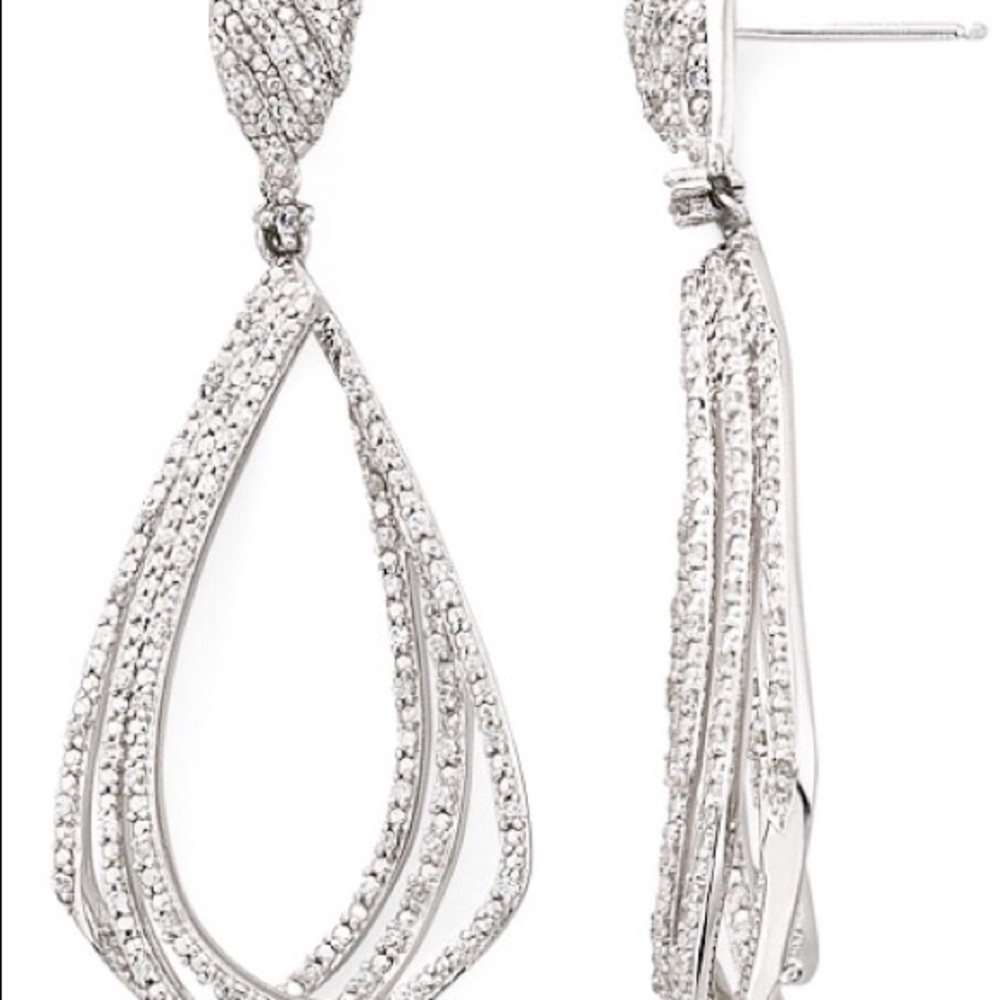 New, Diamond drop silver/bass earrings.