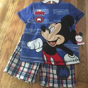 NWT Mickey Mouse 3t set.