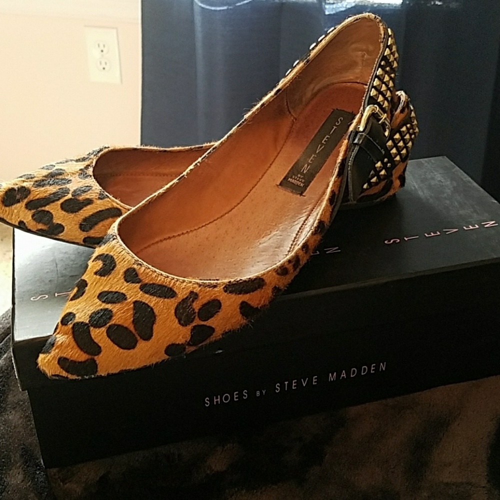 STEVEN by Steve Madden Eavan Leopard flats