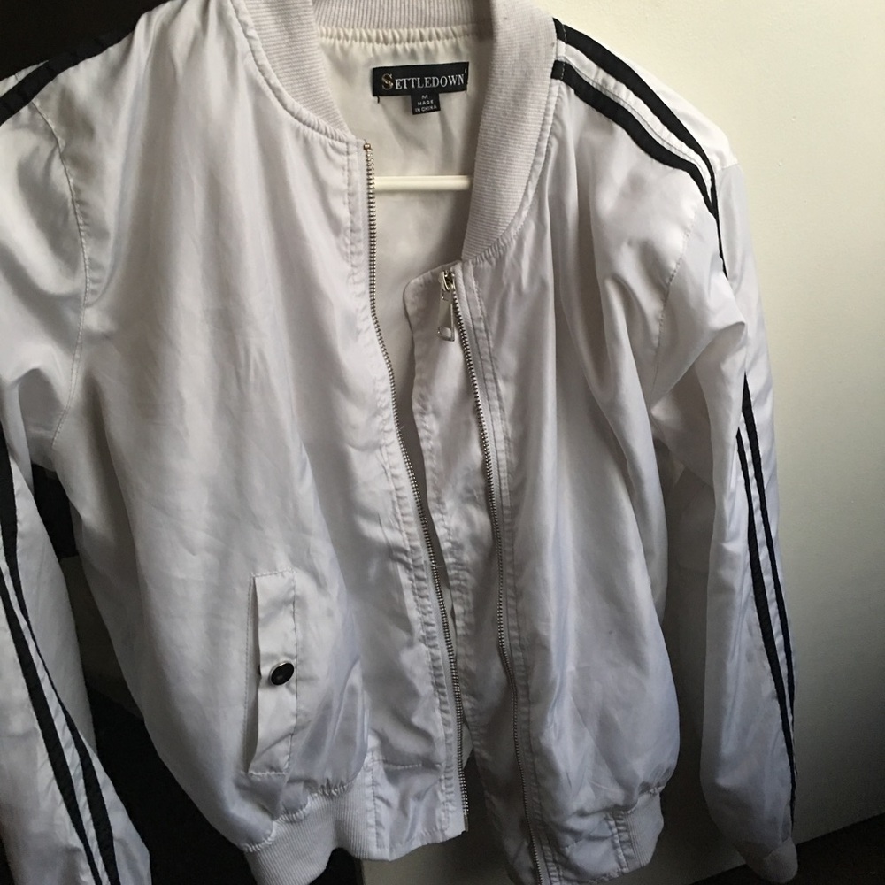 Bomber jacket