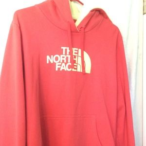 Women's North Face Sweatshirt