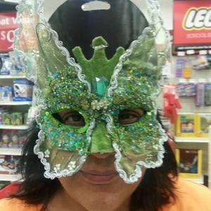 Meet your Posher, Debra