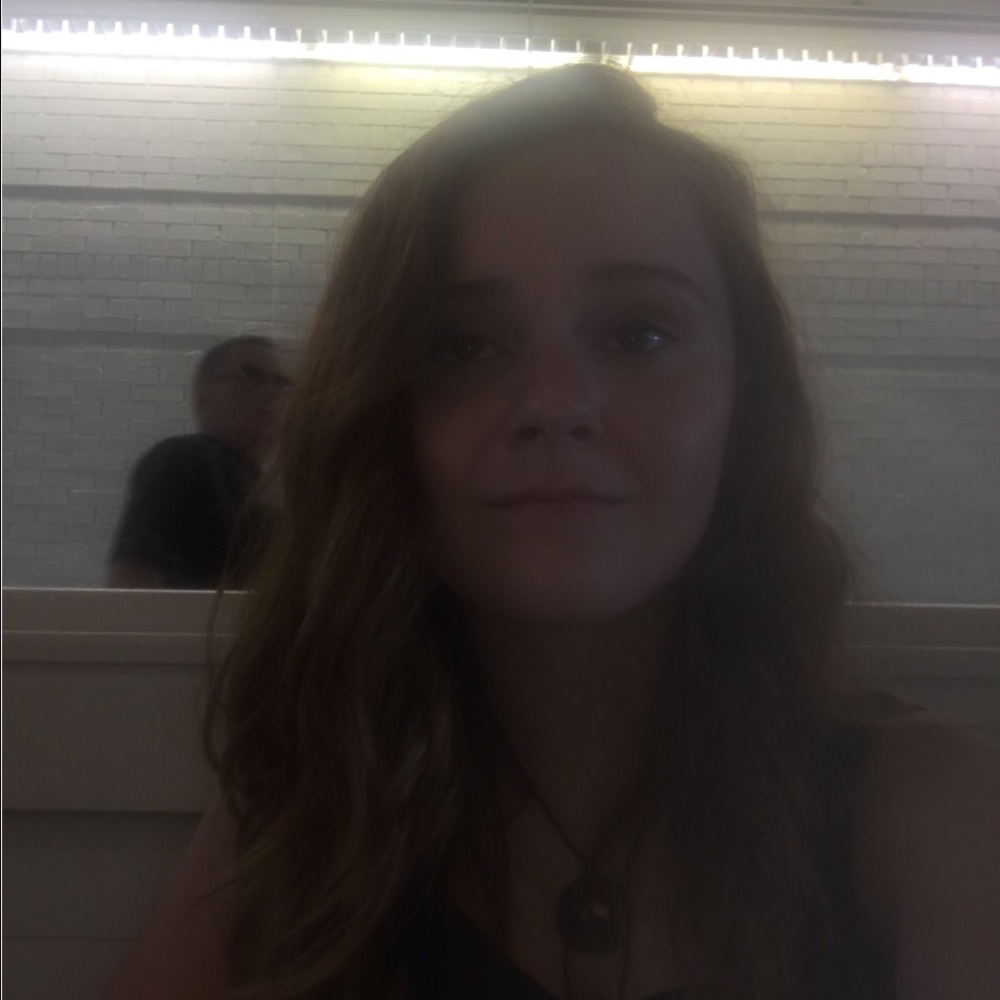 Meet your Posher, Emma