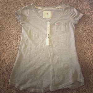 Hollister gray t-shirt!