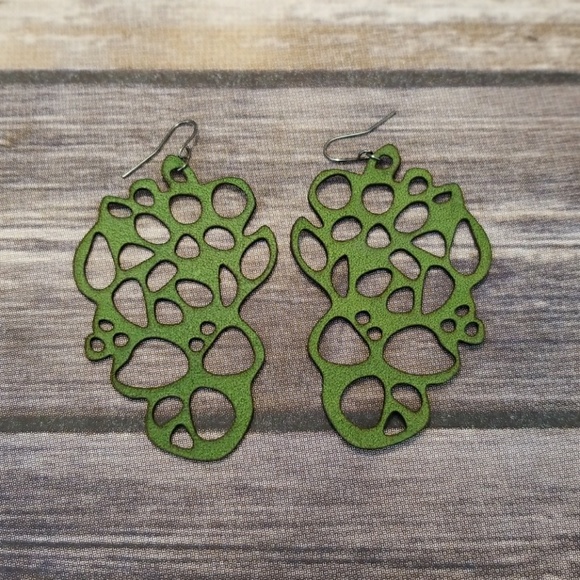 Earrings - Picture 2 of 2