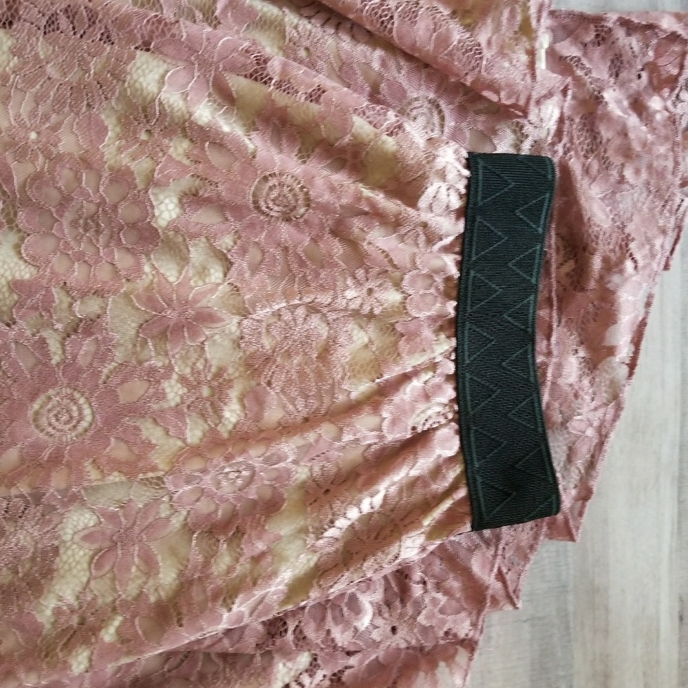 Medium Lucy Dusty Rose