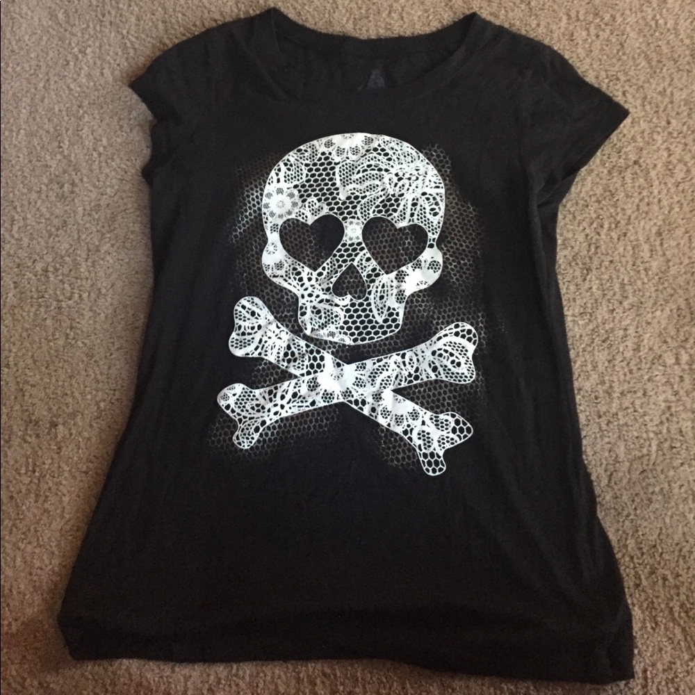 Skull tee shirt