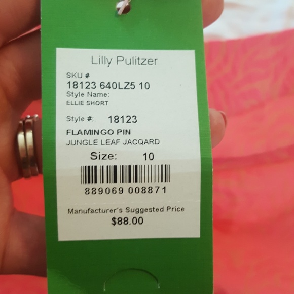 Lilly Pulitzer pink shorts - Picture 3 of 4