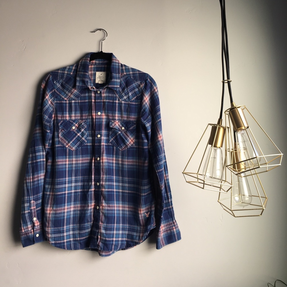 American Eagle Vintage Boyfriend Button Up