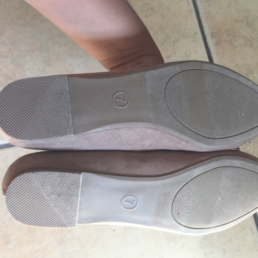 Flats - Picture 3 of 3