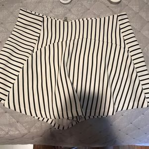 LF Striped Skort