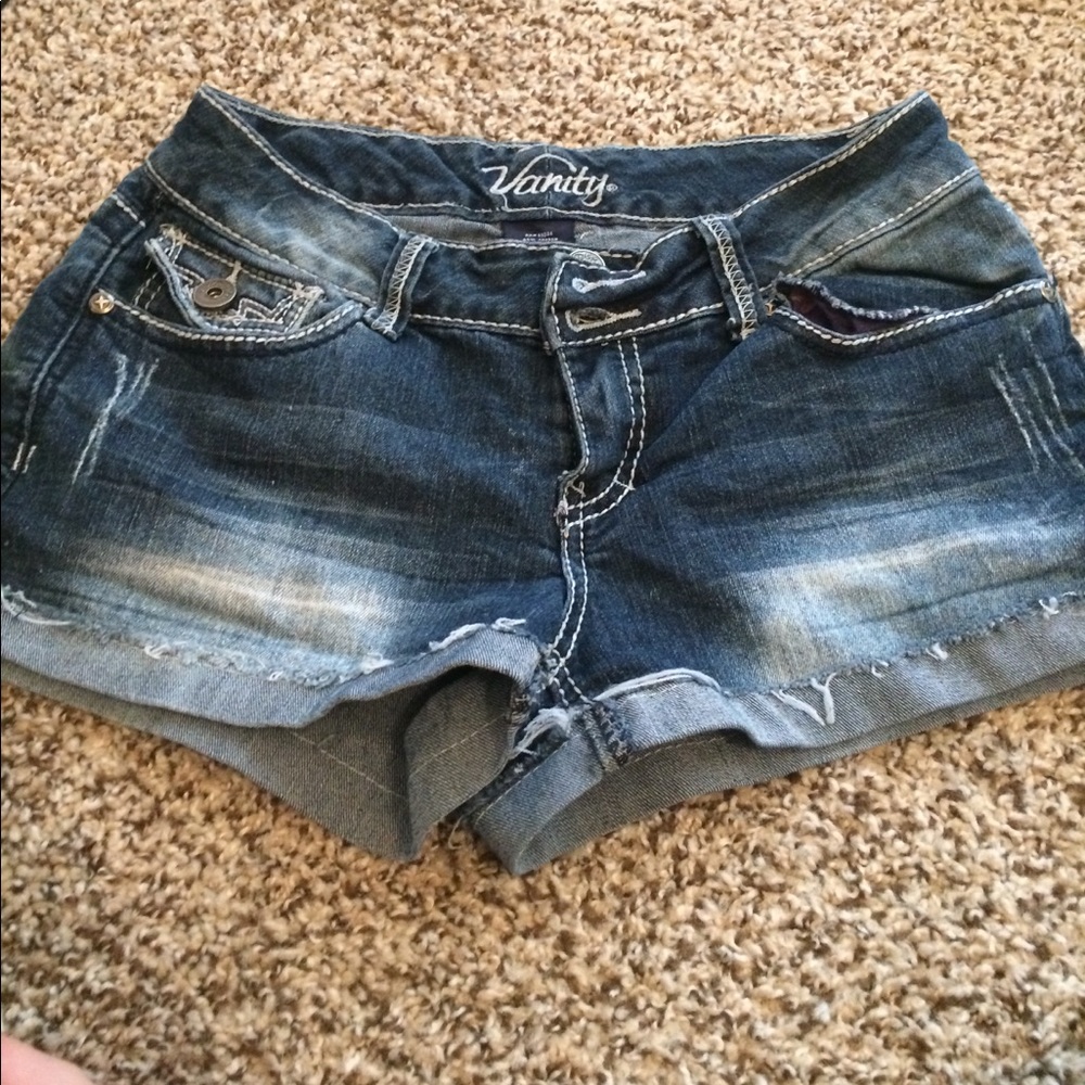 Jean shorts!