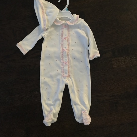 Little Me pajama set with cap 6 months - Picture 1 of 3