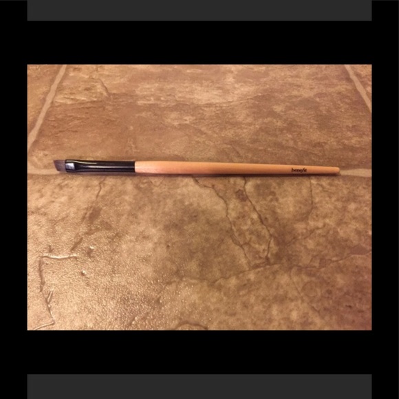 Benefit Other - Benefit Brow Hard Angle Brush. Used Just Once!