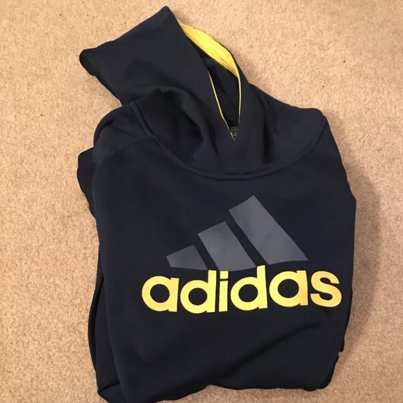 Sweatshirt - Picture 1 of 2