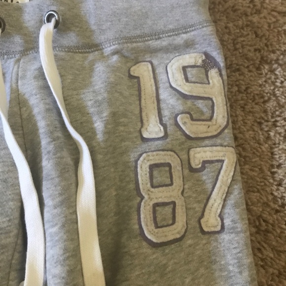 Aeropostale sweatpants! - Picture 2 of 3