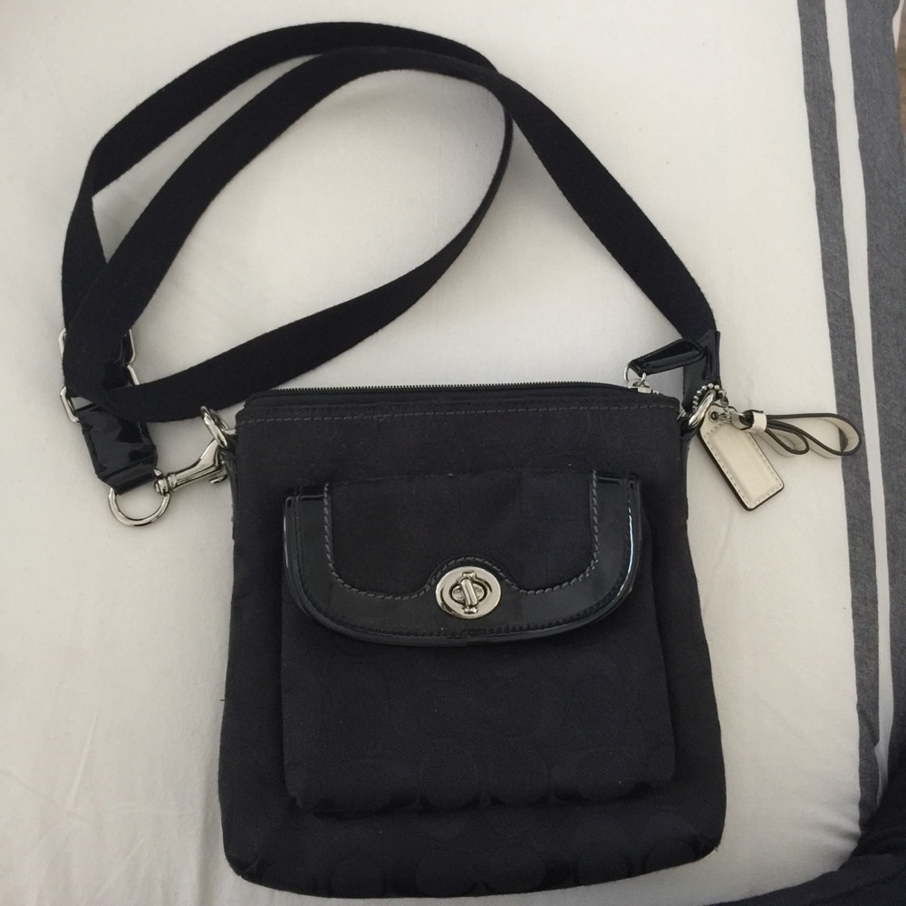 Coach shoulder bag