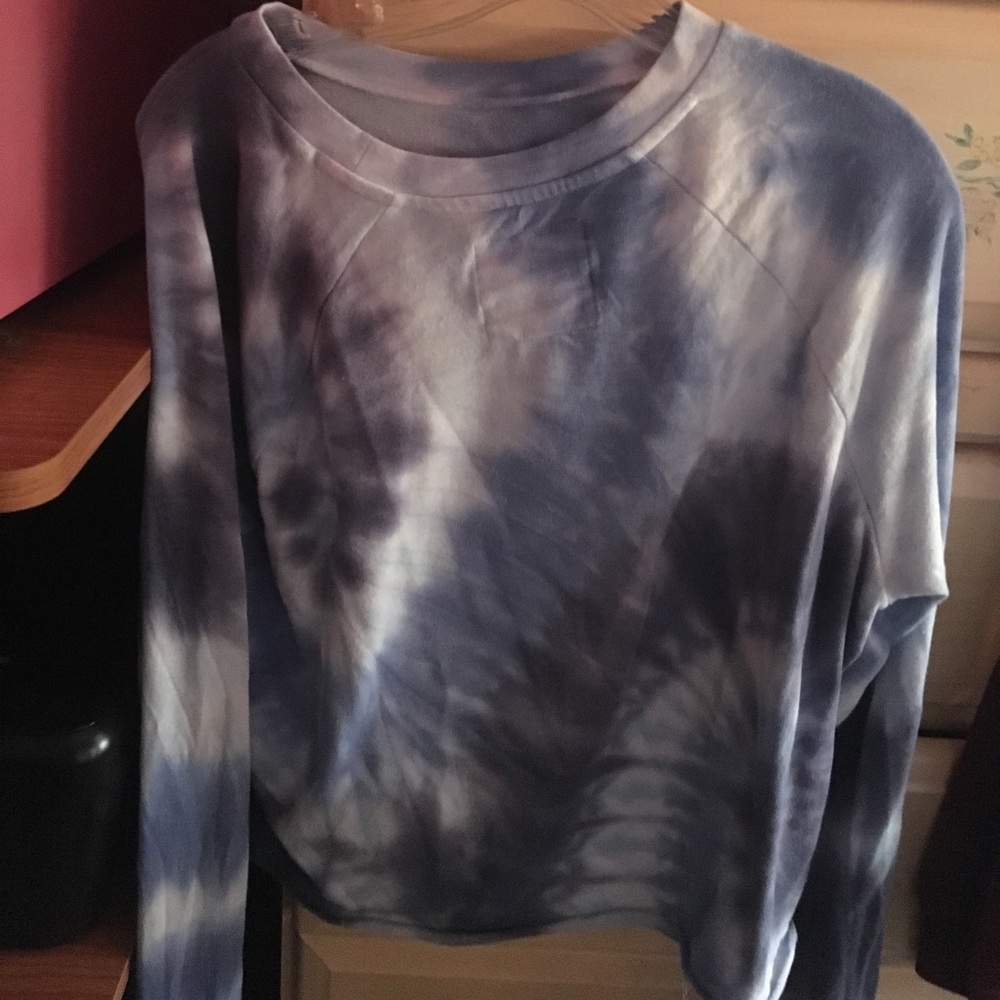 tie Dye Cropped Sweatshirt