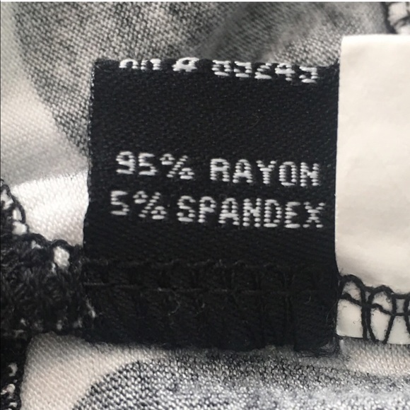 SOLD 🍂Medium Lynn Ritchie Silver Mesh Striped Top - Picture 3 of 8